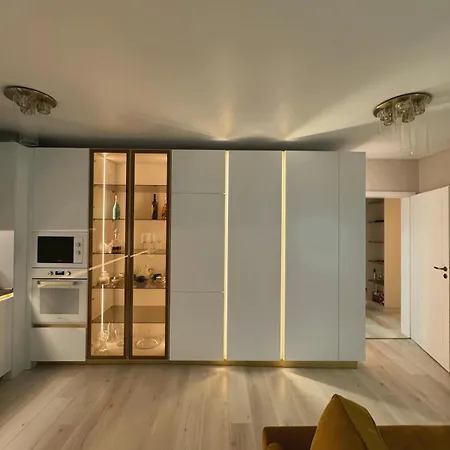 Waldoria Luxury Near Center * בוקרשט